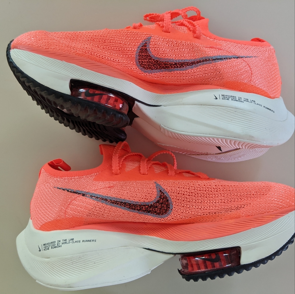 Nike Air Zoom x Atomknit Size 6